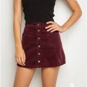 Brandy Melville Mini Skirt Sz M Burgundy Snap Front Velvety Soft Corduroy Baddie